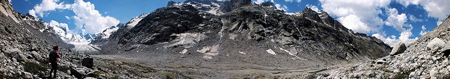 Valle e ghiacciaio del Forno dal Passo del Maloja (Svizzera) il 23 giugno 2016 